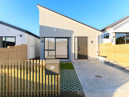 52 Biokovo Street, Massey