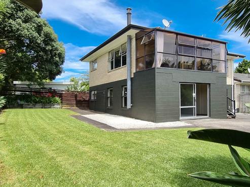 3/2 Bellcroft Place, Belmont