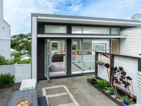 20 Tiketike Way, Brooklyn