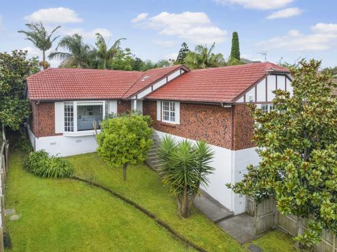 56 Norman Lesser Drive, Saint Johns