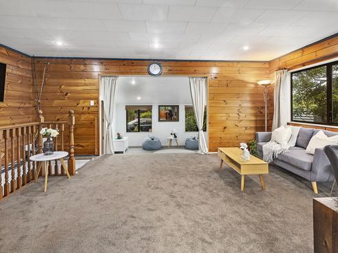 97 Thurleigh Grove, Karori