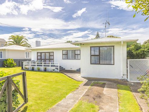 50 Mosston Road, Castlecliff