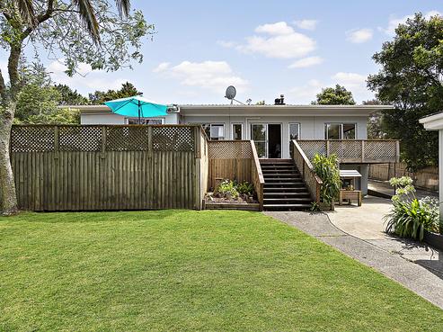 19 John Road, Stanmore Bay