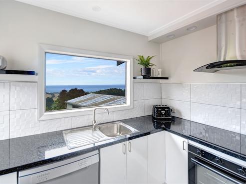 298 Highcliff Road, Highcliff