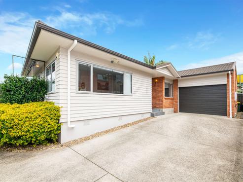 13A Jenelin Road, Glendene