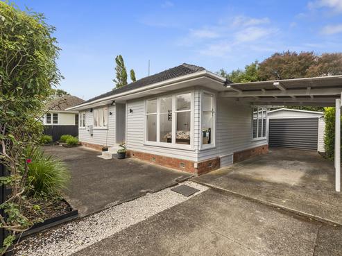 2/92 Kervil Avenue, Te Atatu Peninsula