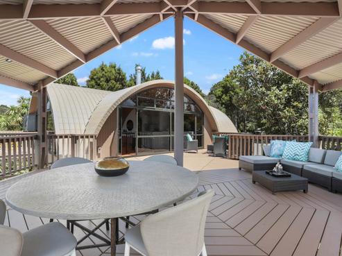 739 Scenic Drive, Henderson Valley