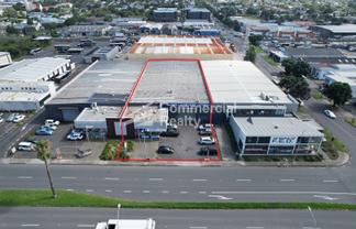 1879Sqm Road Front Warehouse