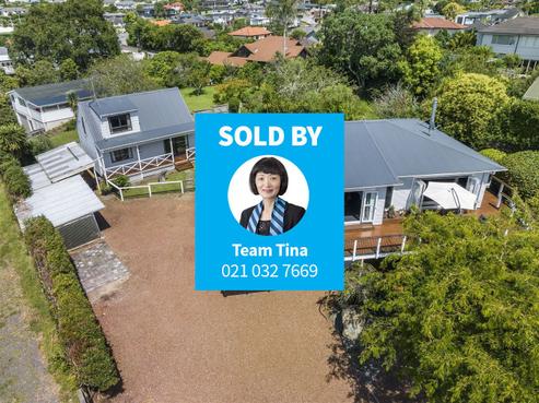76 Marine Parade, Mellons Bay