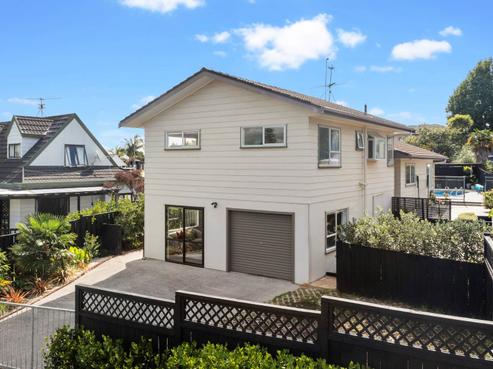 4 Sandgate Avenue, Botany Downs
