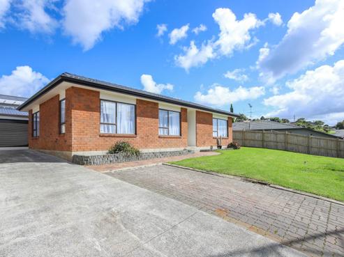 4 Lori Place, Massey