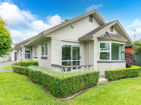 16 Glen Lynne Avenue, Queenwood