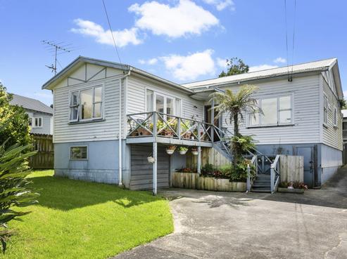 19 Church Crescent, Panmure