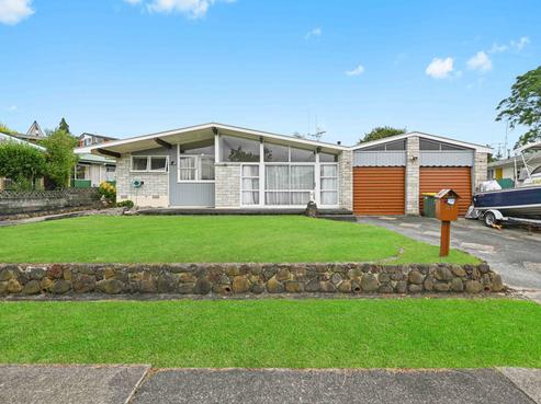 21 Caernarvon Street, Dinsdale