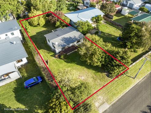 114 Hauturu Street, Whangamata