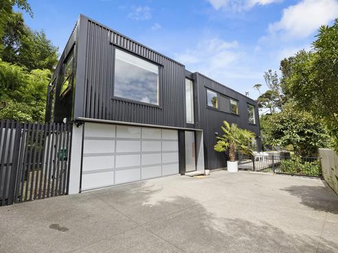 76 Cutfield Road, New Plymouth Central