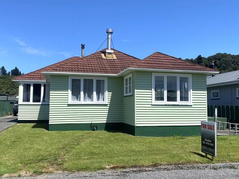 8 Eva Street, Greymouth