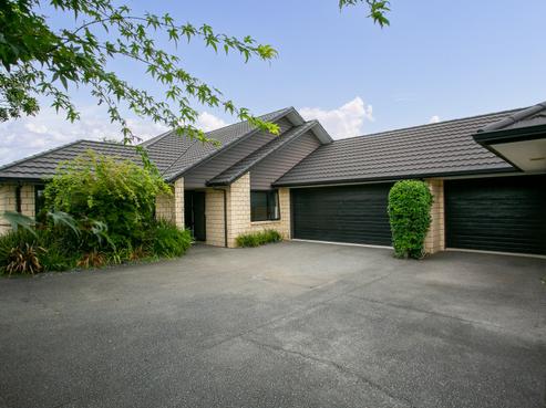 8 Isobel Hodgson Drive, Cambridge