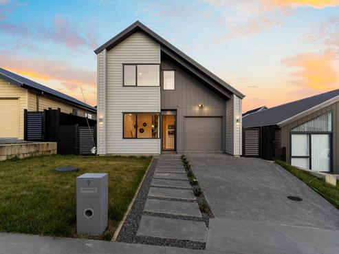 9 Paparahi Place, Wainui