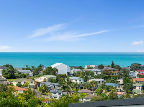 14 Elliston Crescent, Stanmore Bay