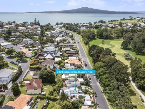 34D Seabreeze Road, Narrow Neck