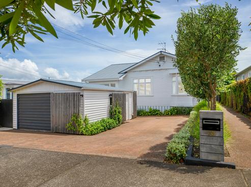 33 Wright Road, Point Chevalier