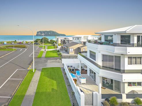 1/111 Hunt Road, Whangamata