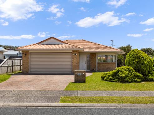 88 Lakeside Drive, Orewa