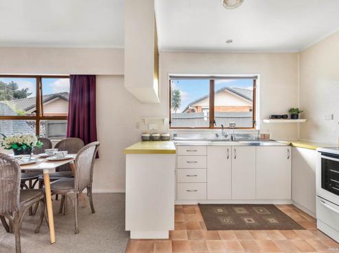 2/10 Dublin Street, Pukekohe