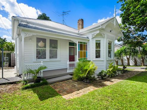 151 Glenfield Road, Hillcrest