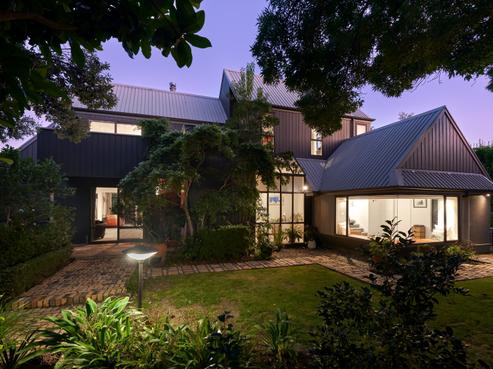 9 Ridgeway Terrace, Taradale