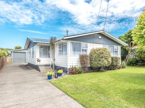 99 Lincoln Road, Springvale