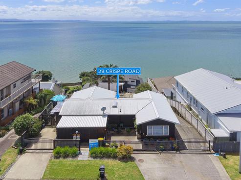 28 Crispe Road, Clarks Beach