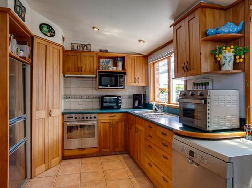 16 York Street, Seaview