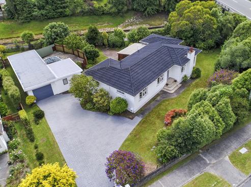 66 Stokes Valley Road, Stokes Valley