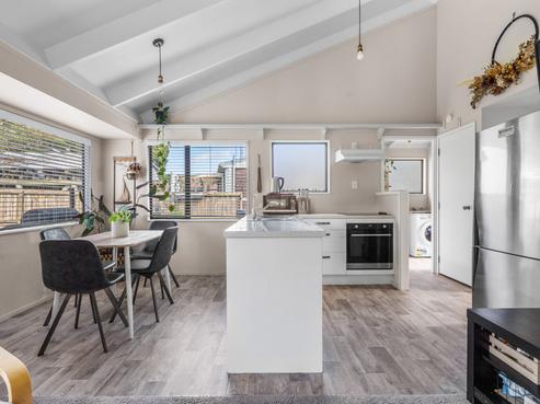 1 Amber Drive, Tikipunga