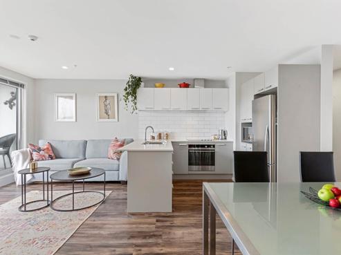 404/25 Bute Road, Browns Bay