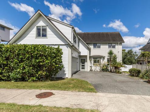 9 Hatfield Place, Albany Heights
