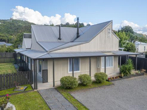 12 Kew Grove, Raumati Beach