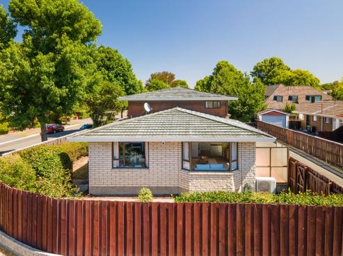 55 Ambleside Drive, Burnside