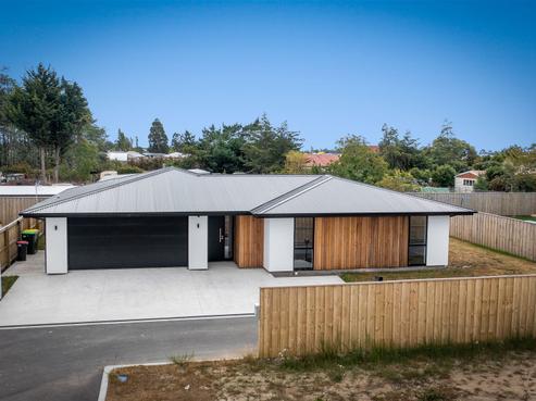 15 Silverstone Loop, Rolleston
