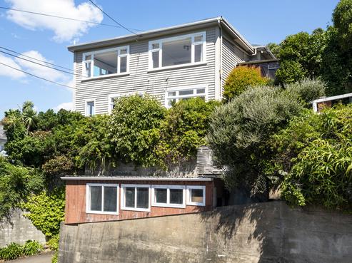 13 Palliser Road, Roseneath
