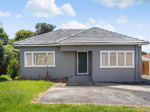 137 Te Atatu Road, Te Atatu South