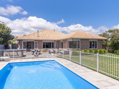 12 Regent Drive, Paraparaumu Beach