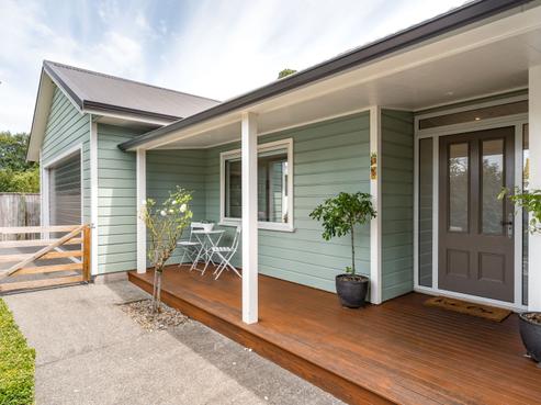 28 Cotter Street, Greytown