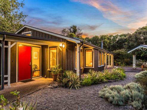 83 Greenhill Road, Waikanae