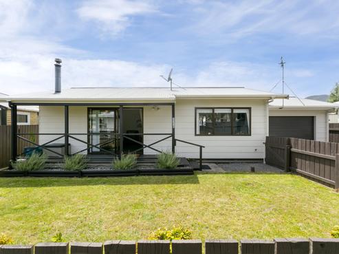 2/217 Rifle Range Road, Tauhara