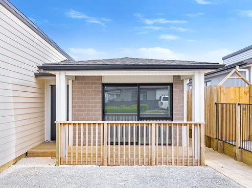 8B Karihi Road, Karaka