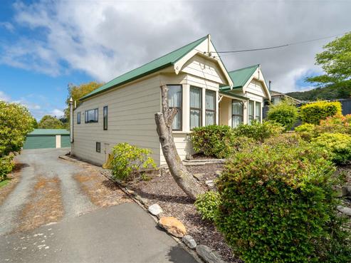 5 Ipswich Street, Bradford