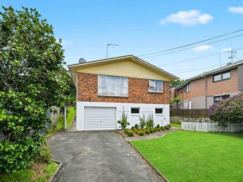15 Ranui Street, Dinsdale
